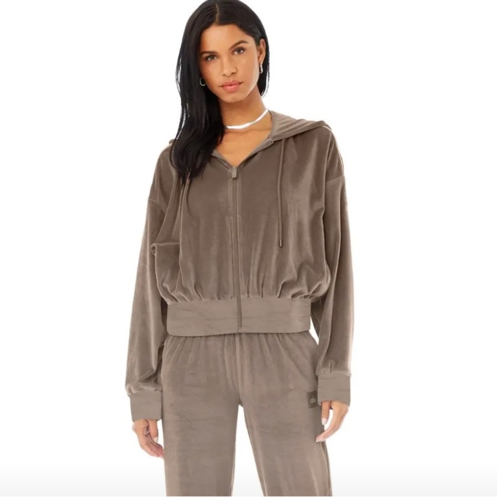 Also Brown Velour glimmer Hoodie size small NWT never worn